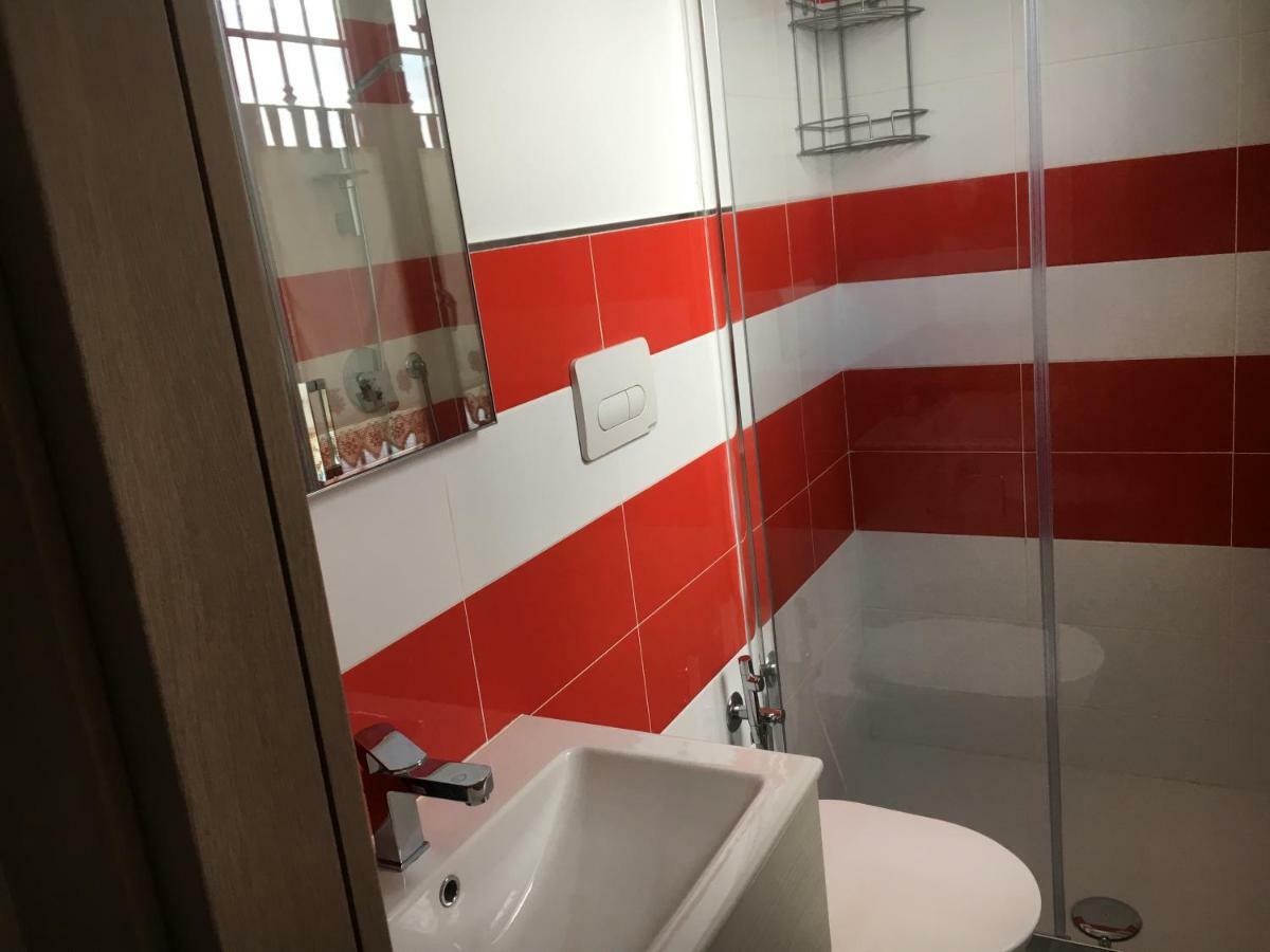 مبيت وإفطار Carugo Elleboro المظهر الخارجي الصورة